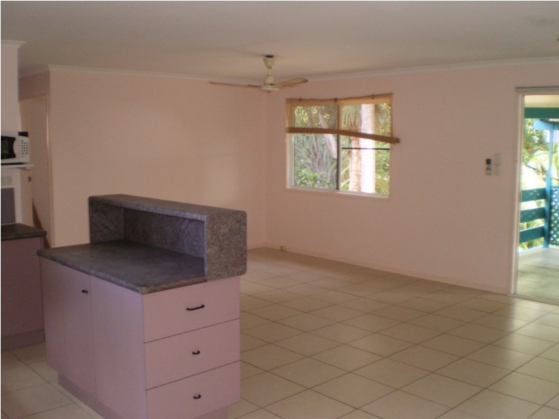 5 Mirimar Crescent Arcadia, Magnetic Island QLD 4819