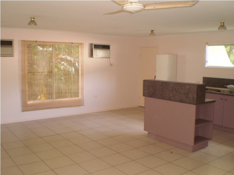 5 Mirimar Crescent Arcadia, Magnetic Island QLD 4819