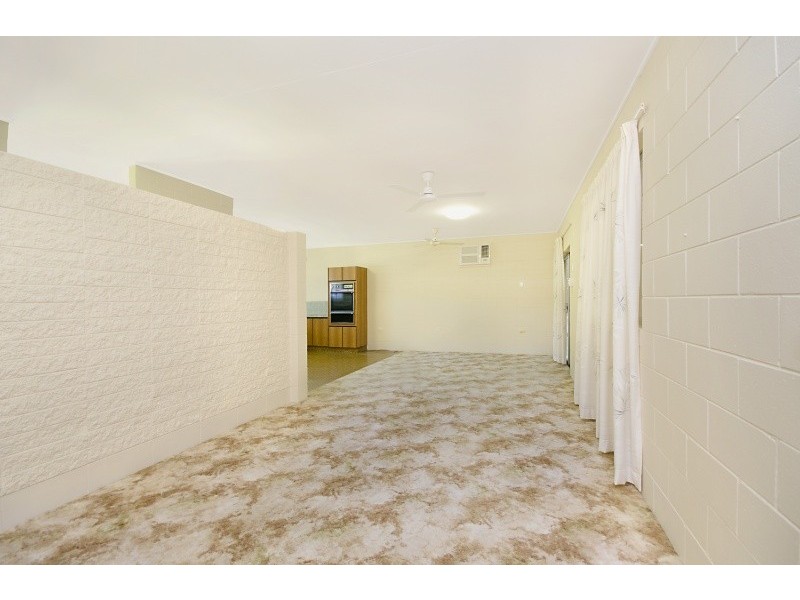 6 Lumeah Street, Cranbrook QLD 4814