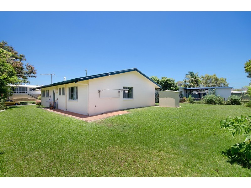 6 Lumeah Street, Cranbrook QLD 4814