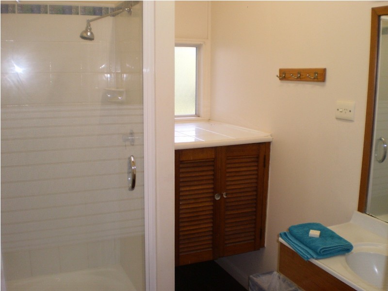 50 Hayles Avenue Arcadia, Magnetic Island QLD 4819