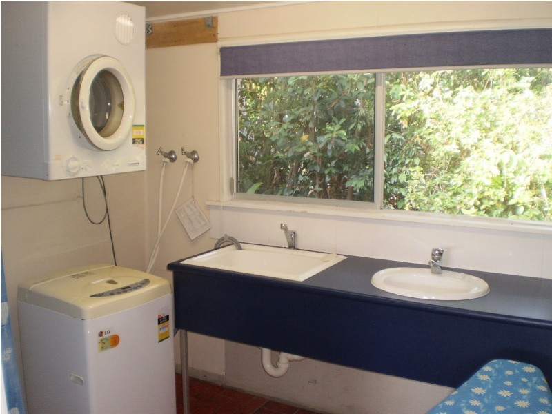 50 Hayles Avenue Arcadia, Magnetic Island QLD 4819