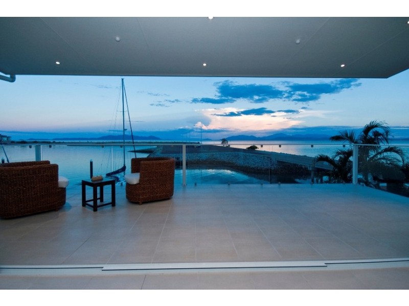 12b Terrace Place  NELLY BAY, Magnetic Island QLD 4819