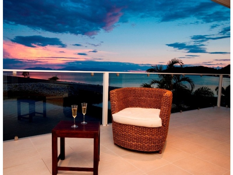 12b Terrace Place  NELLY BAY, Magnetic Island QLD 4819