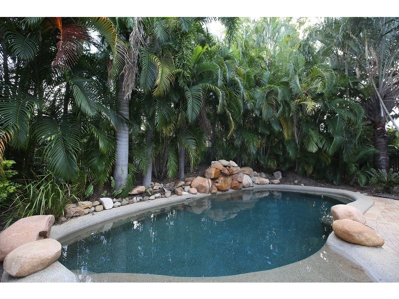 120 Mitchell Street, North Ward QLD 4810