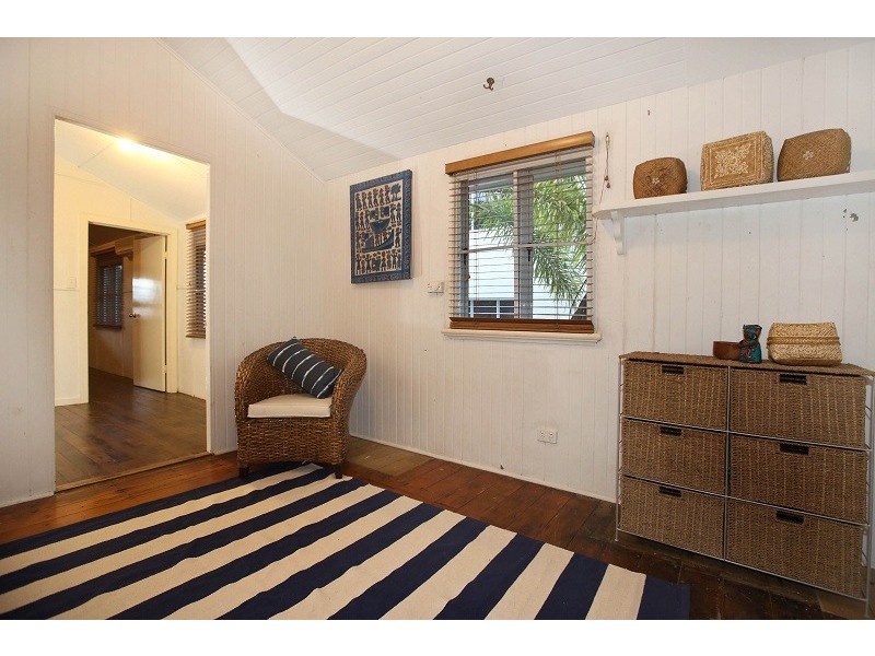 120 Mitchell Street, North Ward QLD 4810