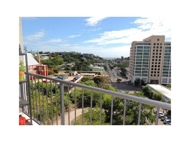 27/209 Wills Street, Townsville City QLD 4810