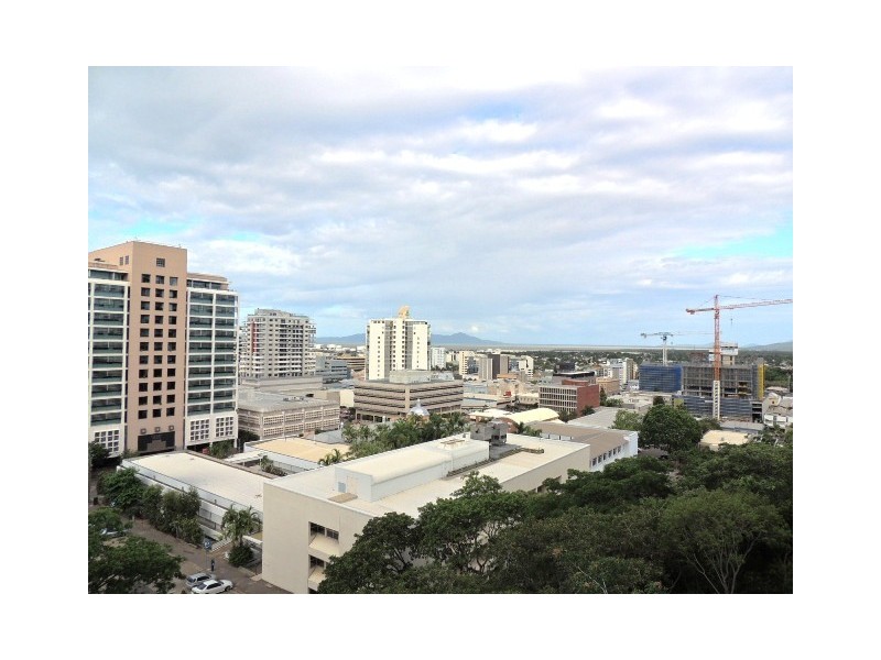 27/209 Wills Street, Townsville City QLD 4810