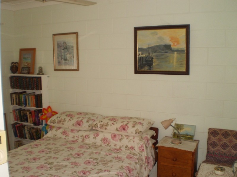 2 Nerita Court Nelly Bay, Magnetic Island QLD 4819