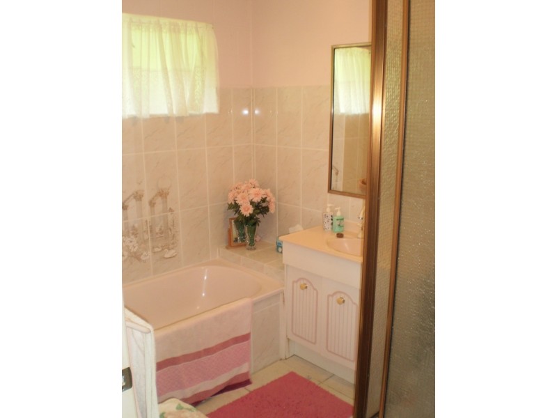 2 Nerita Court Nelly Bay, Magnetic Island QLD 4819