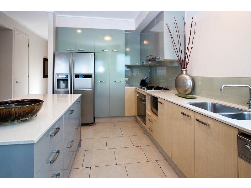 111/72 The Strand, North Ward QLD 4810