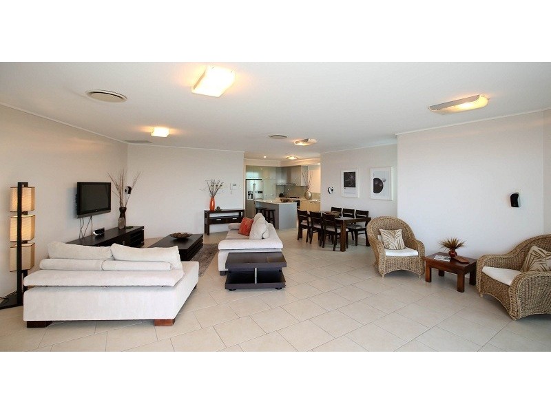 111/72 The Strand, North Ward QLD 4810