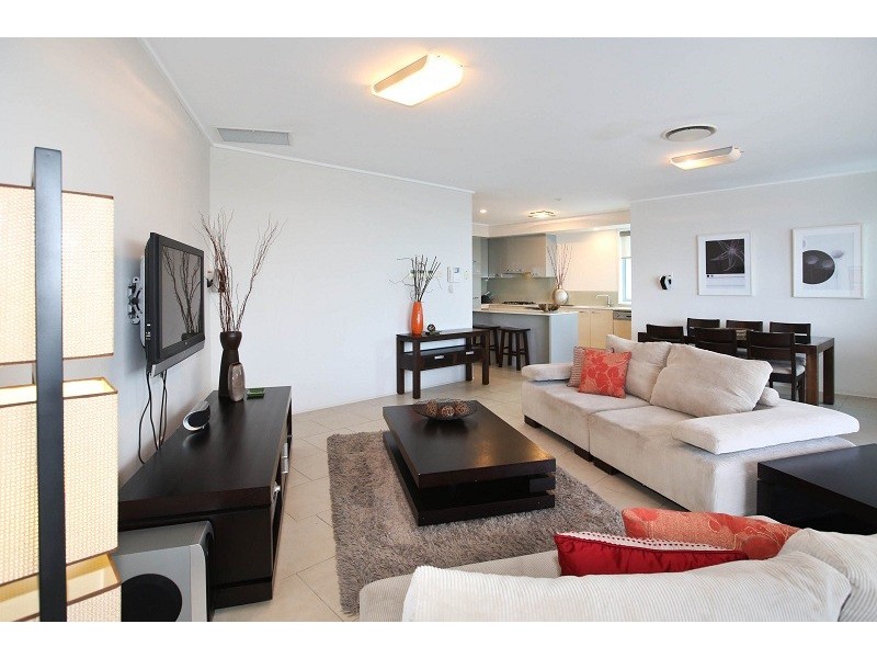 111/72 The Strand, North Ward QLD 4810