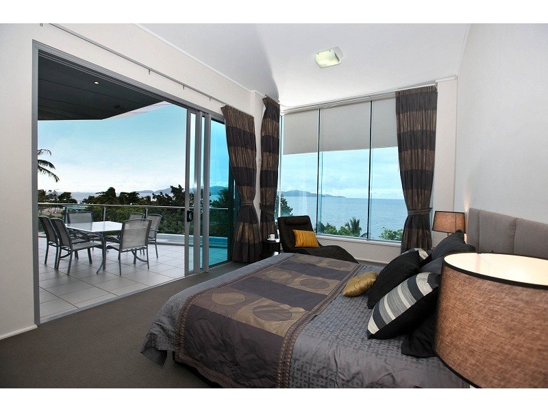 111/72 The Strand, North Ward QLD 4810