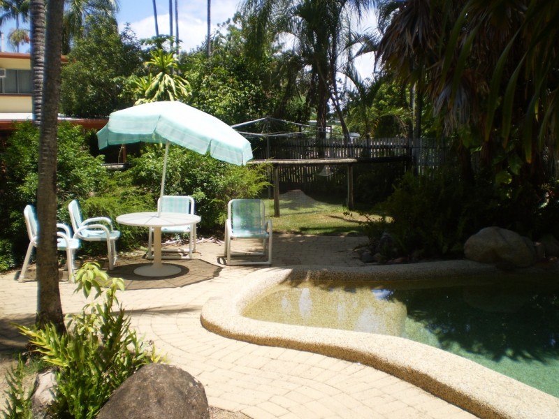 2/40 Marine Parade ARCADIA, Magnetic Island QLD 4819