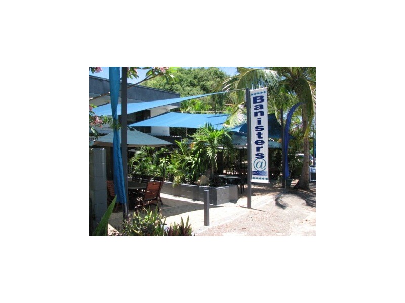 22 McCabe Crescent ARCADIA, Magnetic Island QLD 4819