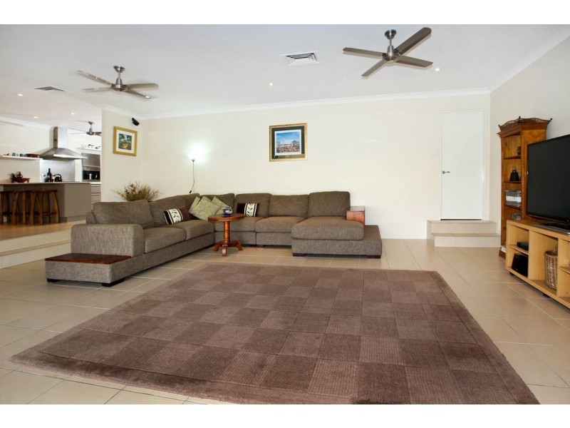 1588 Riverway Drive, Kelso QLD 4815