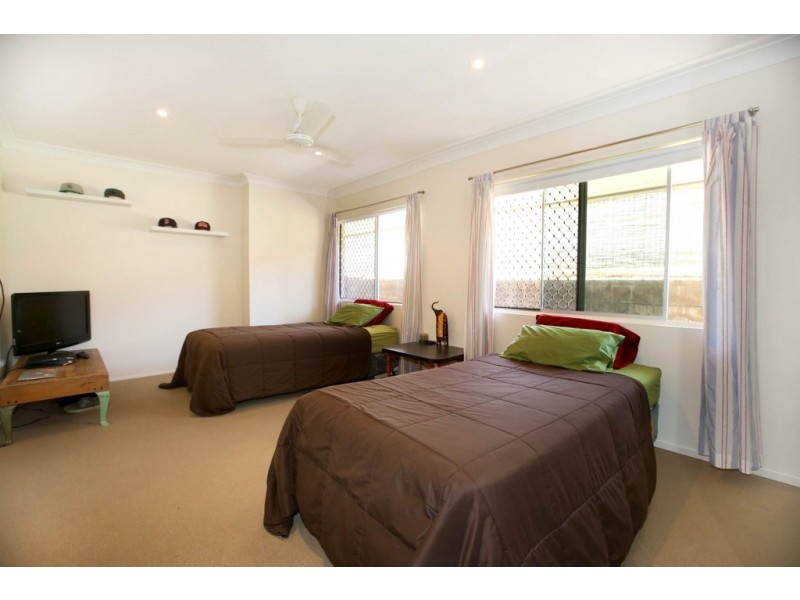 1588 Riverway Drive, Kelso QLD 4815