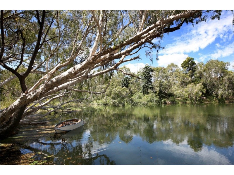 1588 Riverway Drive, Kelso QLD 4815