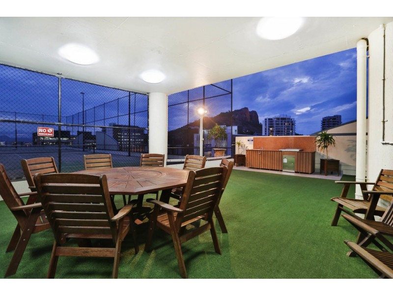 22/86-124 Ogden Street, Townsville City QLD 4810