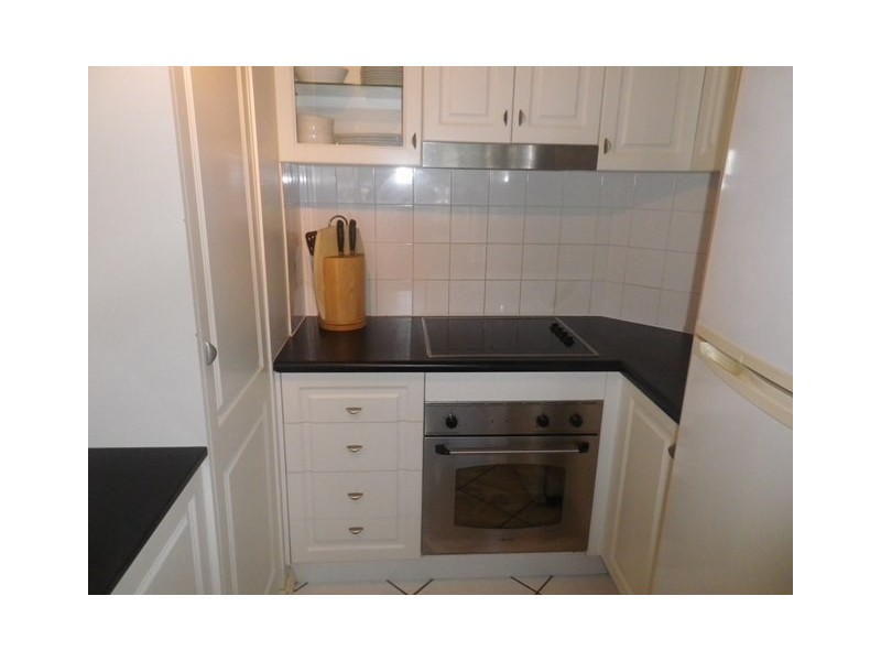 3/18 The Strand, North Ward QLD 4810