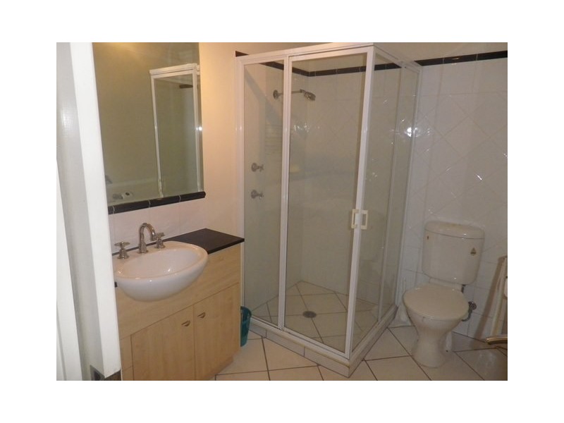 3/18 The Strand, North Ward QLD 4810