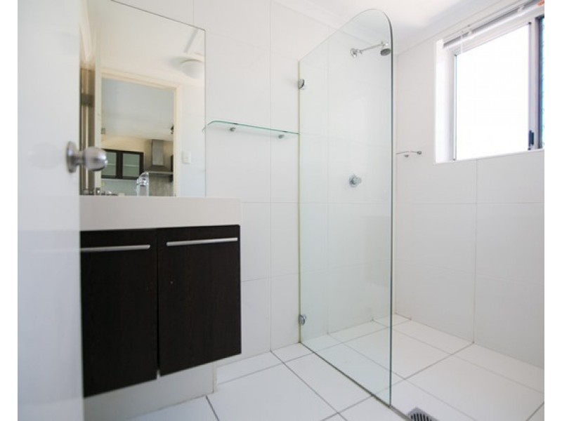 6/21-23 Landsborough Street, North Ward QLD 4810