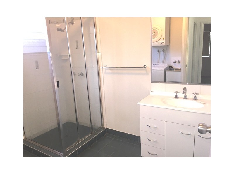 12/53-55 Kings Road, Hyde Park QLD 4812