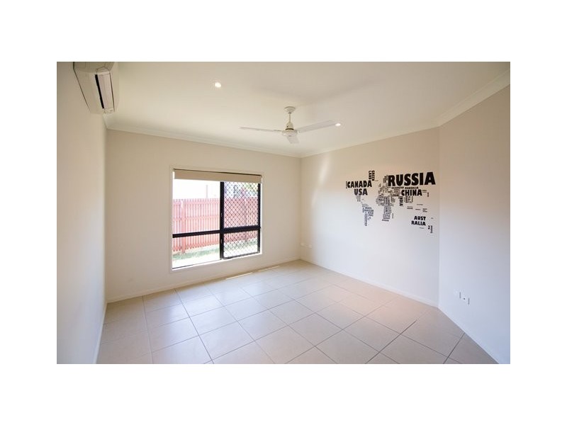 20 Paddington Terrace, Douglas QLD 4814