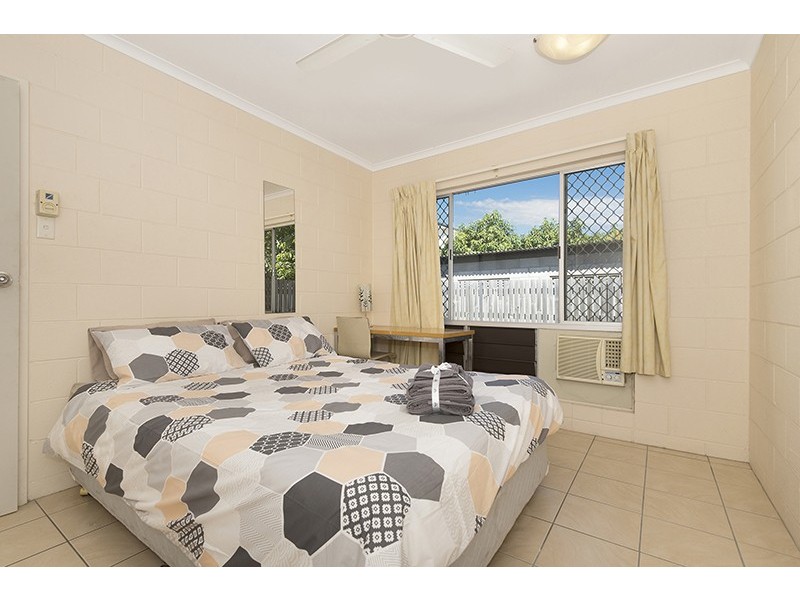 6/37 Hugh Street, West End QLD 4810