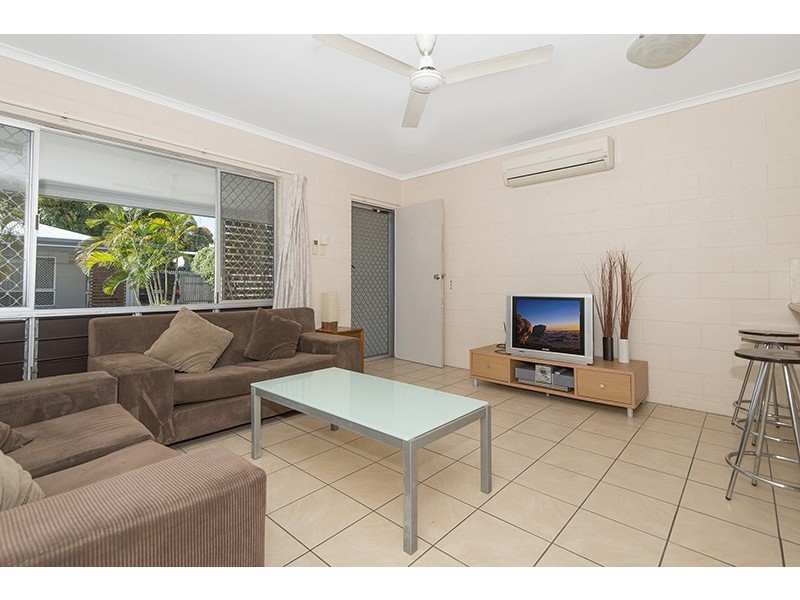 6/37 Hugh Street, West End QLD 4810