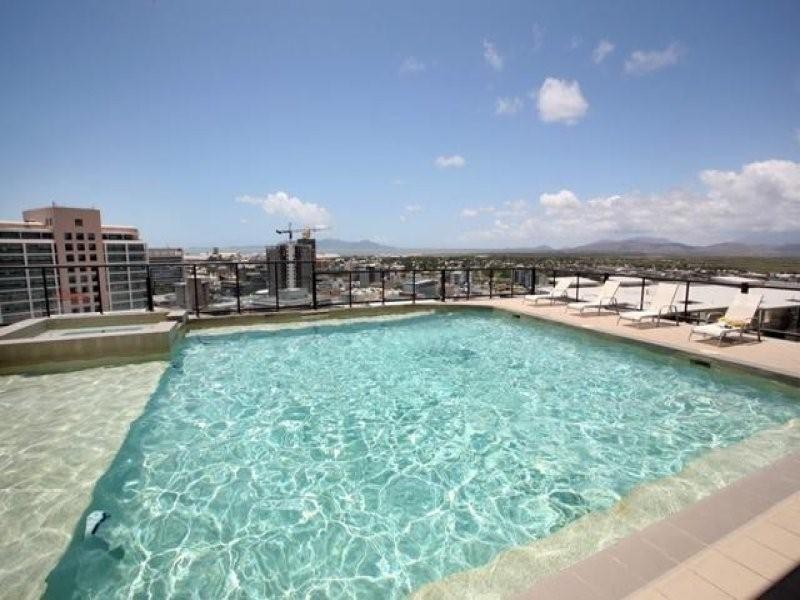 12/209 Wills Street, Townsville City QLD 4810