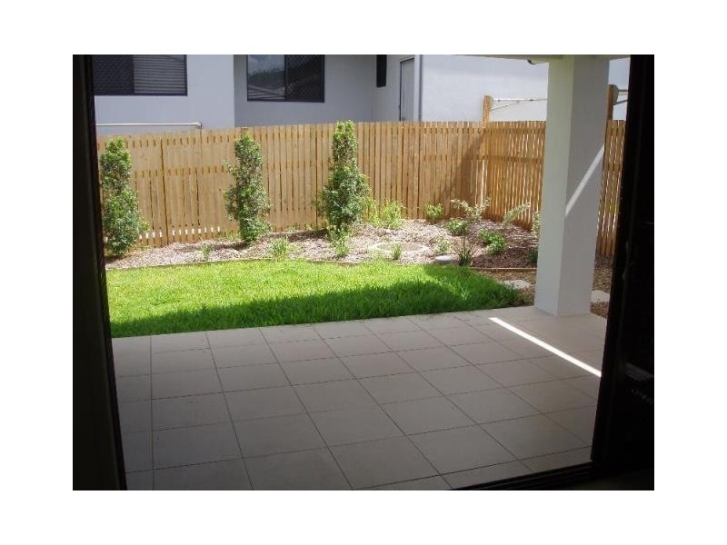 3 St Kilda Row, Douglas QLD 4814