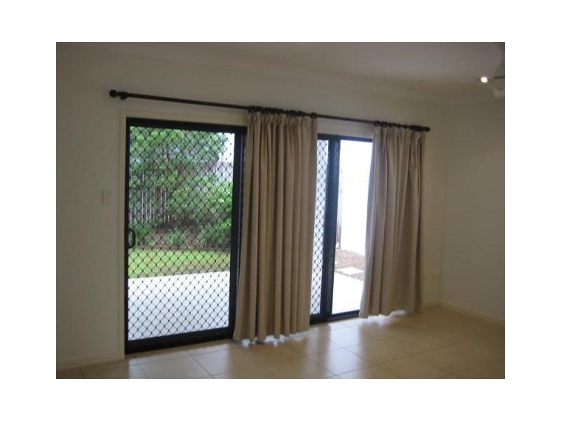 3 St Kilda Row, Douglas QLD 4814