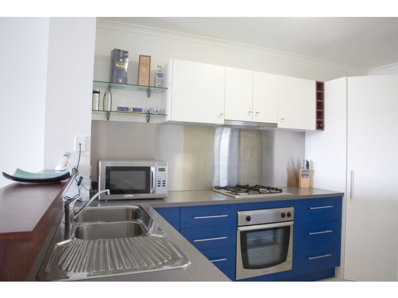 72/11-17 Stanley Street, Townsville City QLD 4810