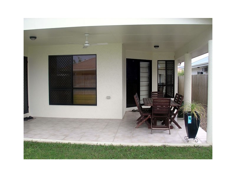 16 Bellingham Crescent, Kirwan QLD 4817