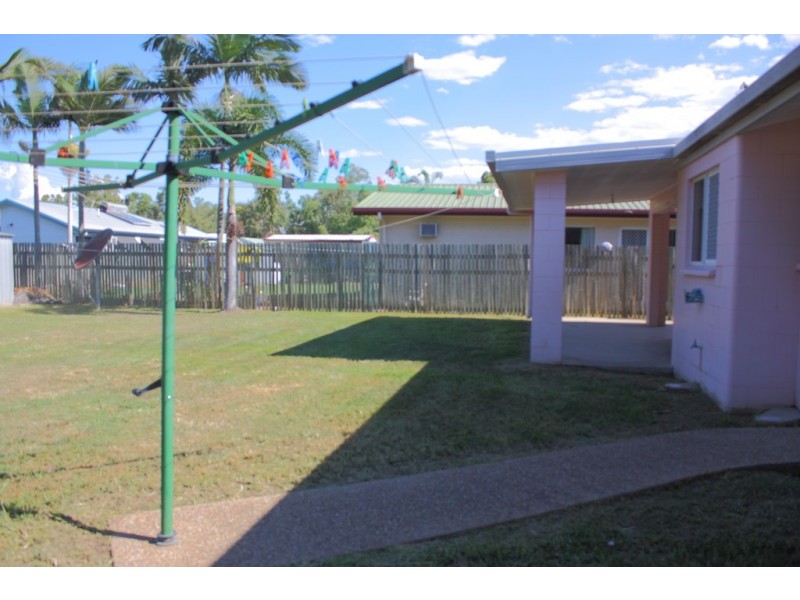 2 Camplin Court, Burdell QLD 4818