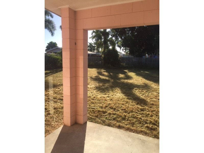 2 Camplin Court, Burdell QLD 4818