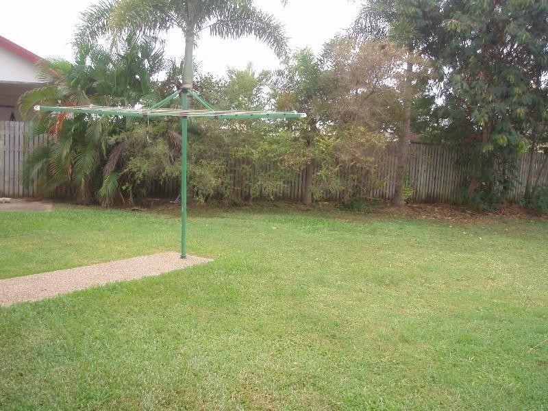 2 Camplin Court, Burdell QLD 4818