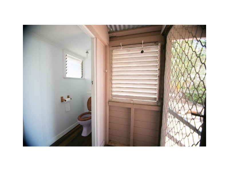 5 Garrick Street, West End QLD 4810