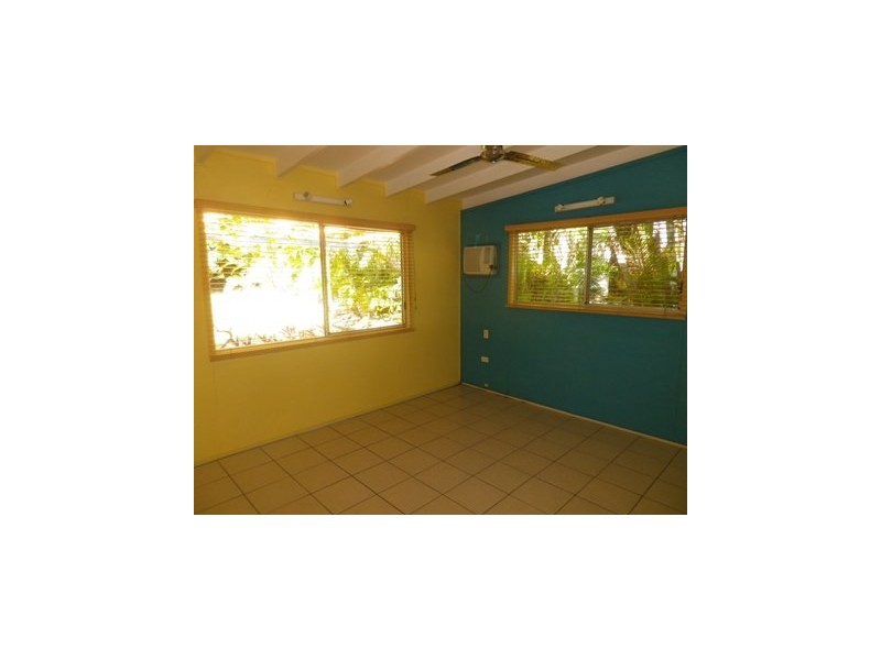 26 The Grove, Nelly Bay QLD 4819