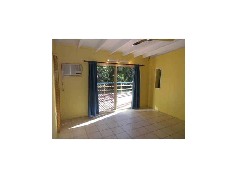 26 The Grove, Nelly Bay QLD 4819