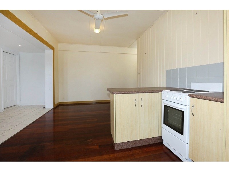 4/22 Melton Terrace, Townsville City QLD 4810