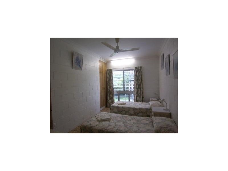 3/37 Marine Pde Arcadia, Magnetic Island QLD 4819