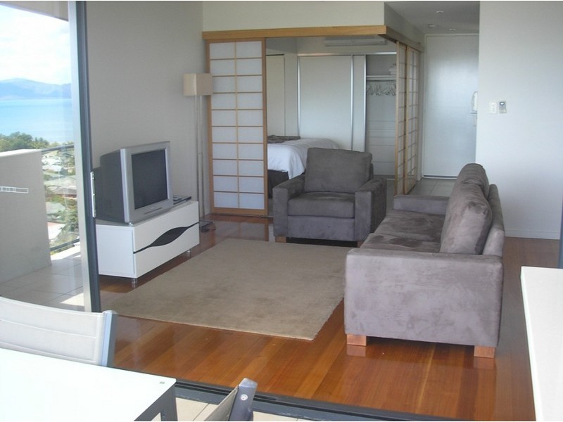 8/9 Little Street, Belgian Gardens QLD 4810