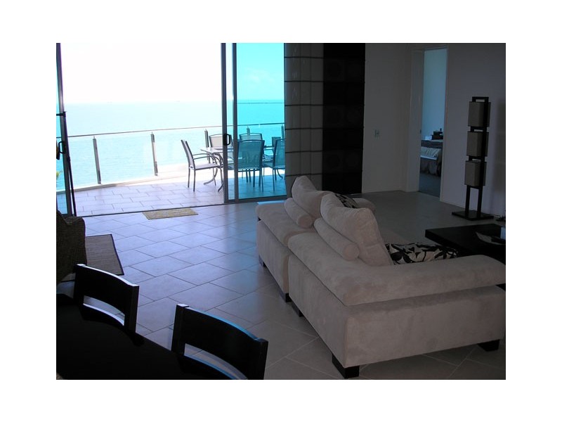 111/72-74 The Strand, North Ward QLD 4810