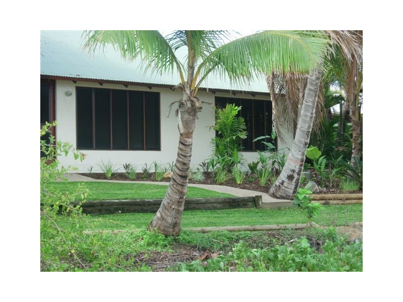 50 The Esplanade, Toolakea QLD 4818