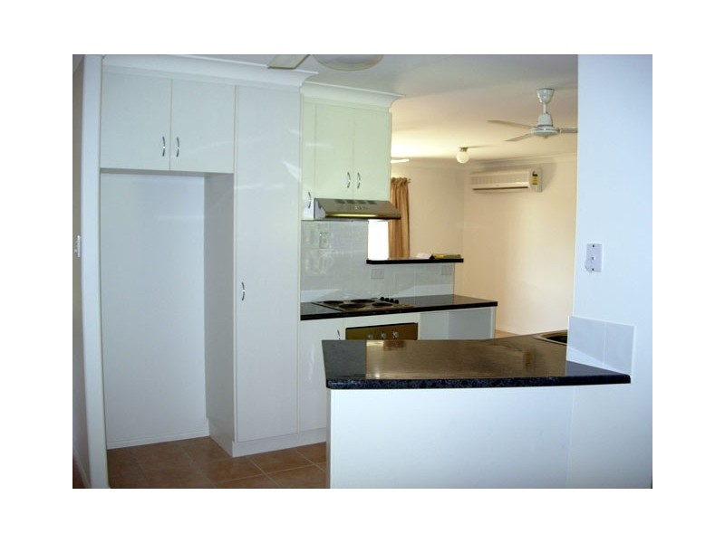 4/8 Barnard Street, Aitkenvale QLD 4814