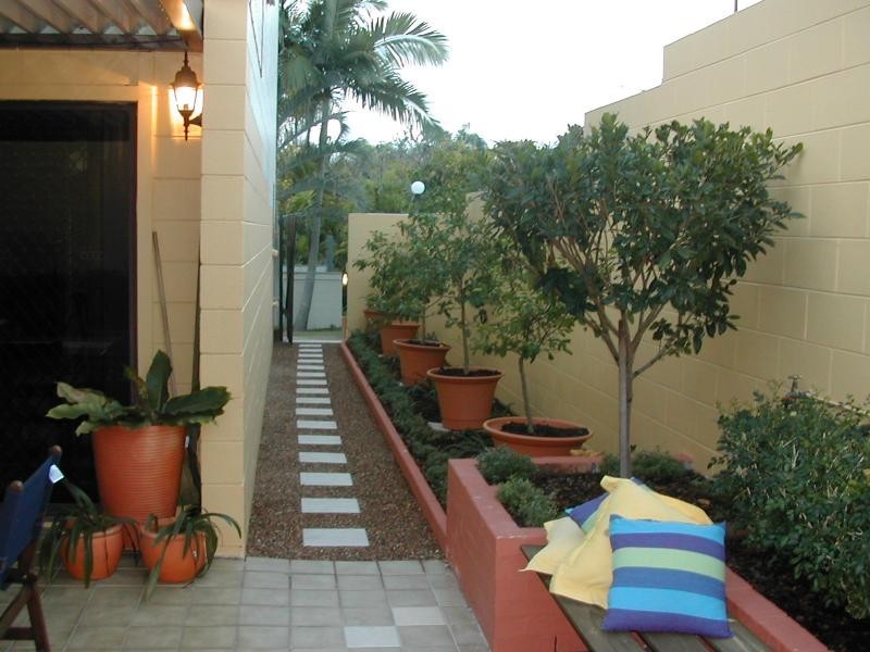 10/57 Alexandra Street, North Ward QLD 4810