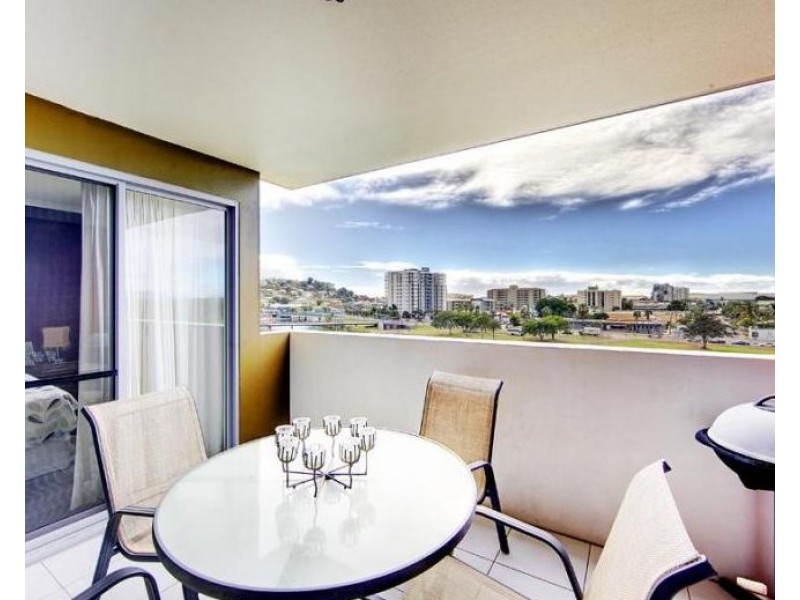 74/11-17 Stanley Street, Townsville City QLD 4810